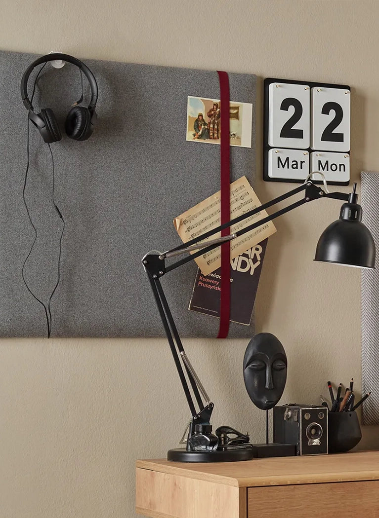 Padded Wall Panels Set 5 Pink above desk with clutter Decormania UK